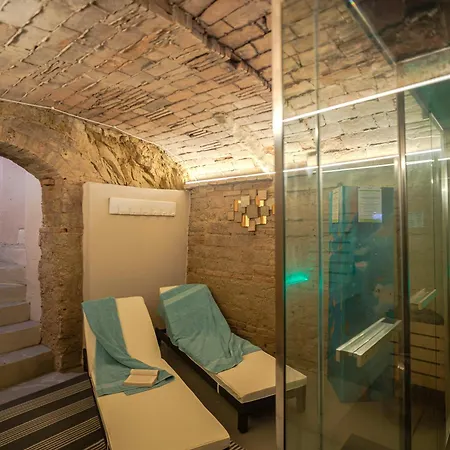 Relais Borgo Elissa Bed & Breakfast