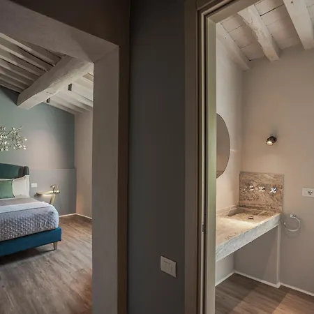 Bed & Breakfast Relais Borgo Elissa *