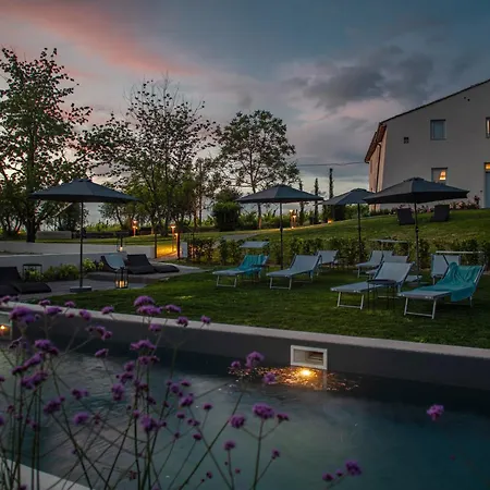 Relais Borgo Elissa Nocleg ze śniadaniem *